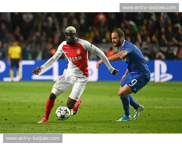 铁血战车与青春风暴：当莫斯科陆军遇上“年轻人”，谁才是欧联之巅的顶级狩猎者？